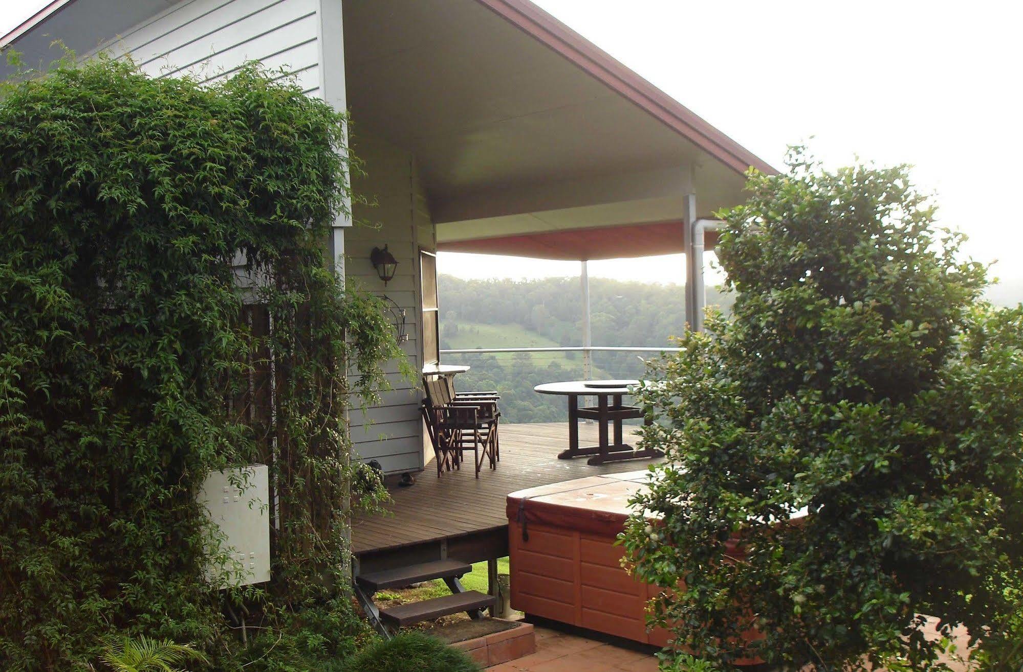 Hunchy Hideaway Aparthotel Montville Buitenkant foto