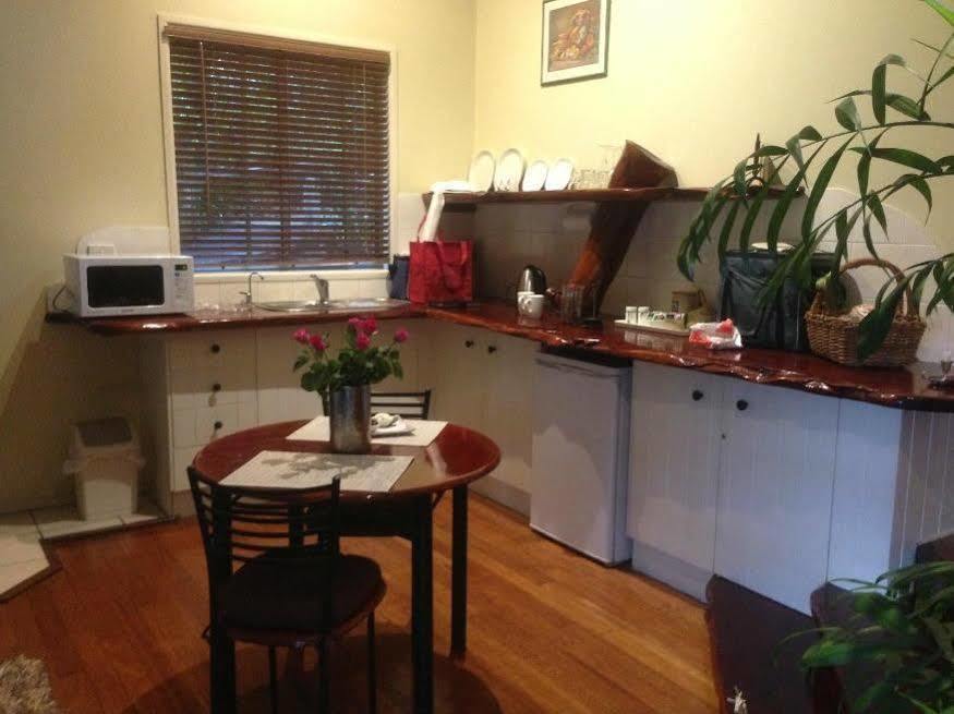 Hunchy Hideaway Aparthotel Montville Buitenkant foto